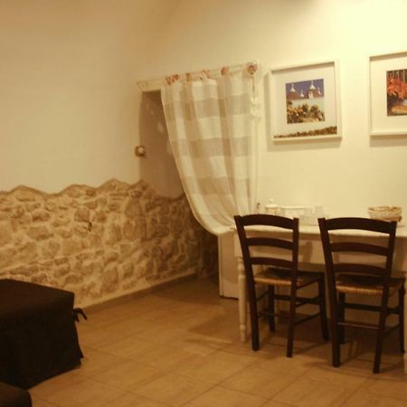 Il Sottano Del Conte Hotel Conversano Bagian luar foto