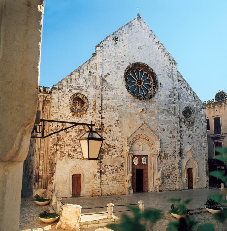Il Sottano Del Conte Hotel Conversano Bagian luar foto