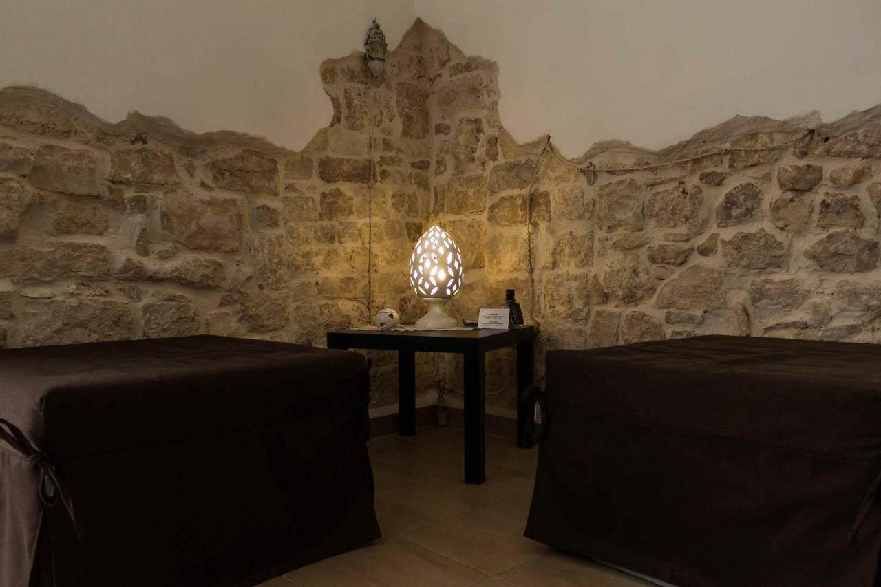 Il Sottano Del Conte Hotel Conversano Bagian luar foto
